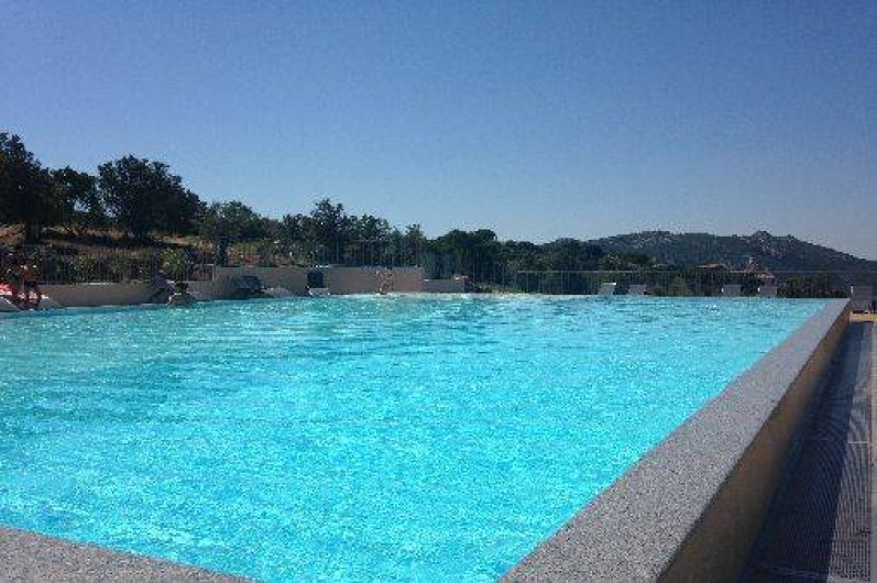 Location de vacances - Villa à Porto-Vecchio - Elle est trop top avec ses transats 
