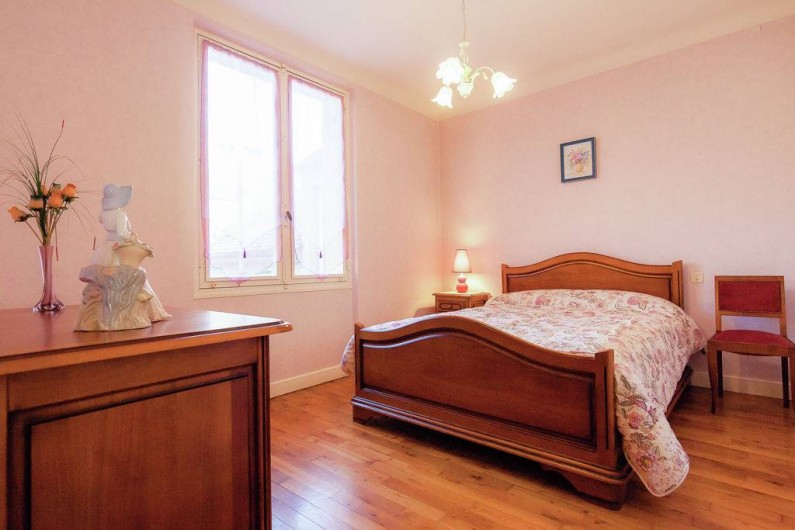 Location de vacances - Villa à Chasteaux - chambre 2