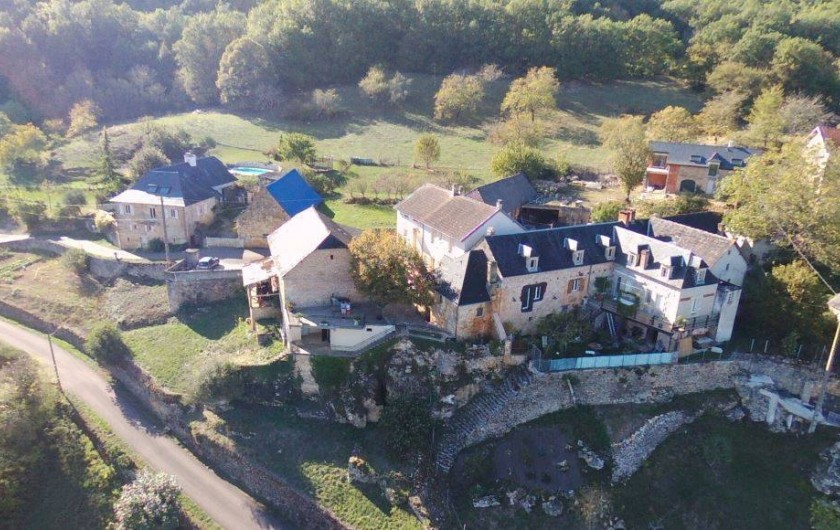 Location de vacances - Villa à Chasteaux - Vue aérienne du hameau