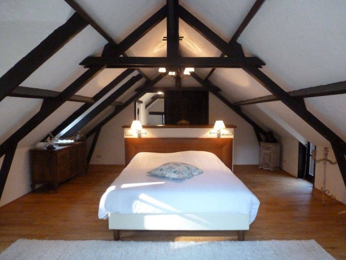 Location de vacances - Villa à Auriac-du-Périgord - SUITE PARENTAL AVEC SON SALLE DE BAIN