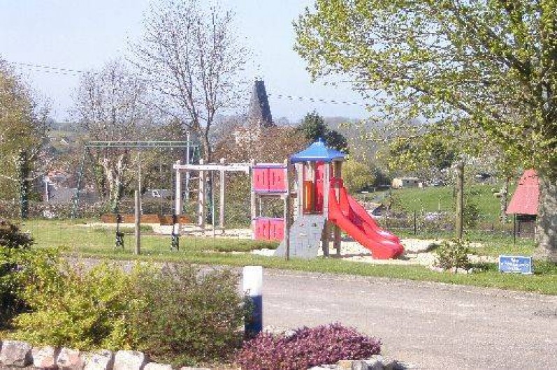 Location de vacances - Bungalow - Mobilhome à Le Bourg-Dun - air de jeux