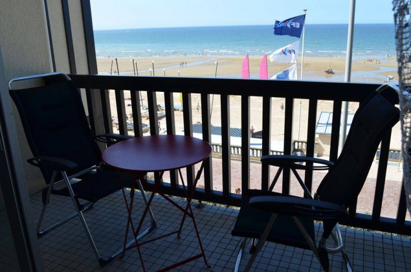 Location de vacances - Appartement à Cabourg - vue du balcon