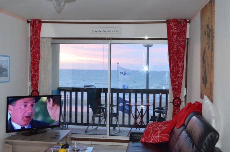 Location de vacances - Appartement à Cabourg - vue du salon