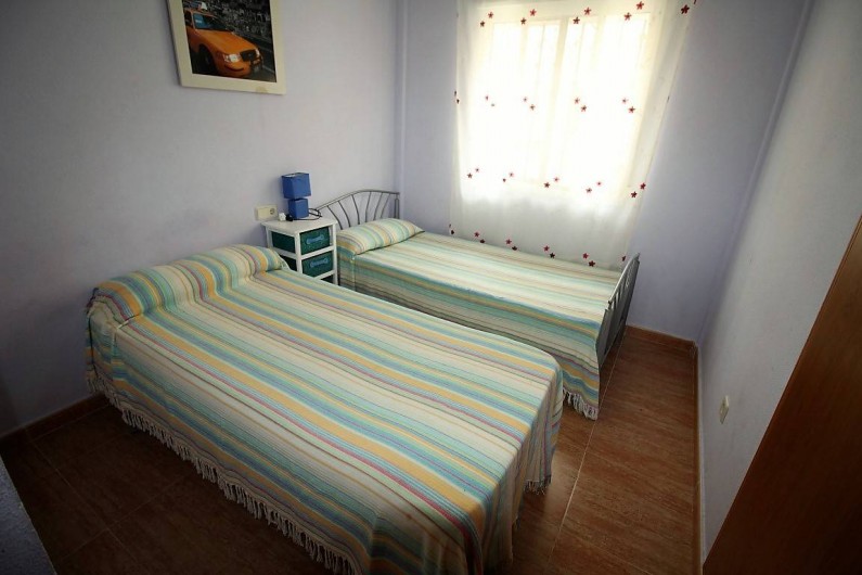 Location de vacances - Chalet à Alicante - Chambre 3