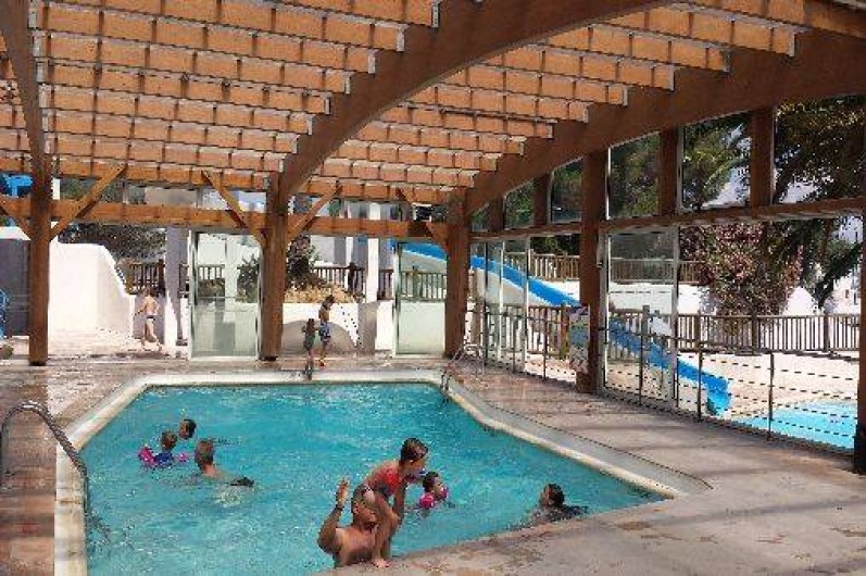 Location de vacances - Camping à Fréjus - Bassins La Baume