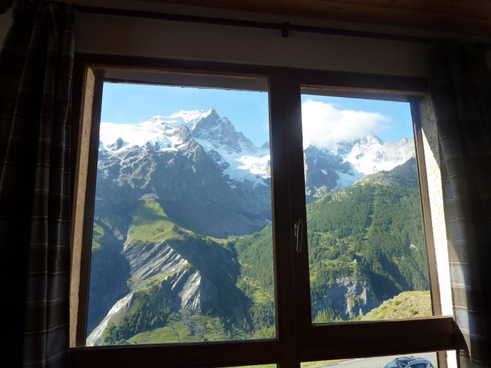 Location de vacances - Appartement à La Grave - Vue du salon