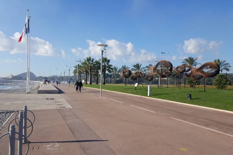 Location de vacances - Studio à Cagnes-sur-Mer - 3 min à pied du studio