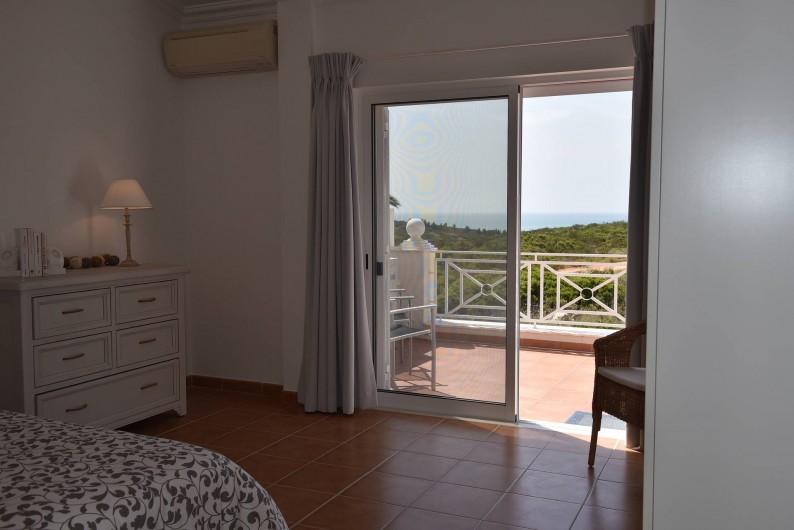 Location de vacances - Villa à Raposeira - Chambre 3 avec terrasse  vue mer et parc naturel