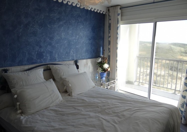 Location de vacances - Appartement à Fort-Mahon-Plage - Vue encore plus belle que du salon. Lit de 160X200. Grande TV