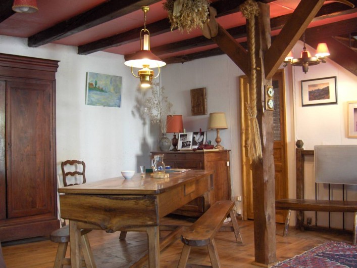 Location de vacances - Gîte à Le Falgoux - Table auvergnate