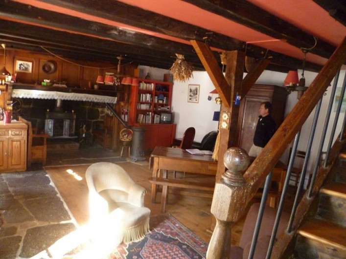 Location de vacances - Gîte à Le Falgoux - Pièce principale