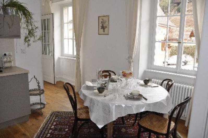 Location de vacances - Gîte à Ferrette - coin repas