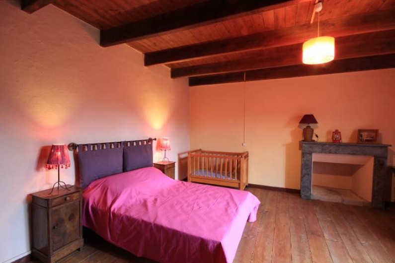 Location de vacances - Maison - Villa à Clohars-Carnoët - chambre rouge