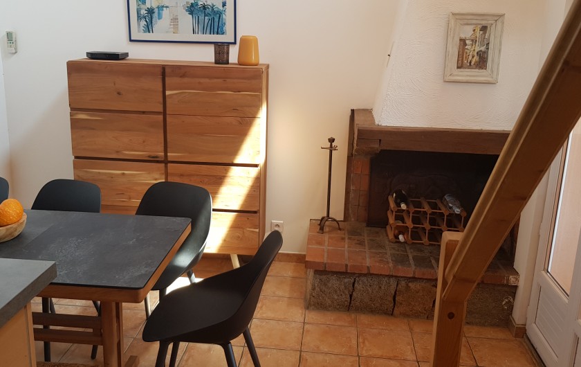 Location de vacances - Maison - Villa à Pinarellu - Salle à manger intérieure