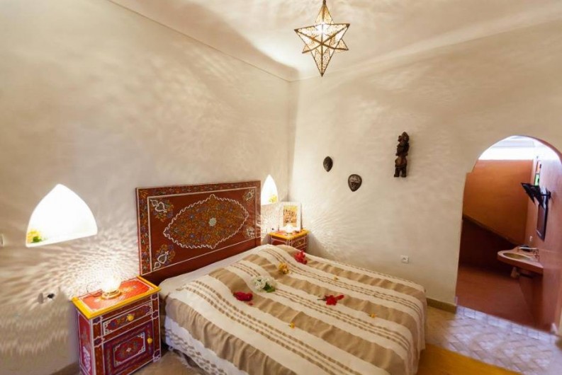 Location de vacances - Riad à Marrakech - Chambre Frikia 2 Adultes + 2 Enfants