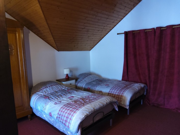 Location de vacances - Gîte à Bussang - Grand Appartement - Grande chambre