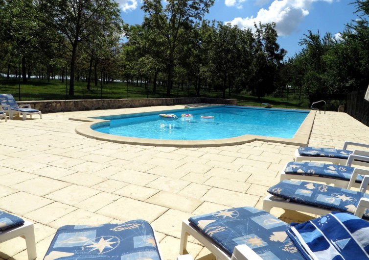 Location de vacances - Gîte à Nérac - Orientée plein soleil toute la  journée, de quoi se faire dorer ...! ©Pehillo