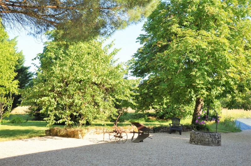 Location de vacances - Chambre d'hôtes à Margueron - Le parc
