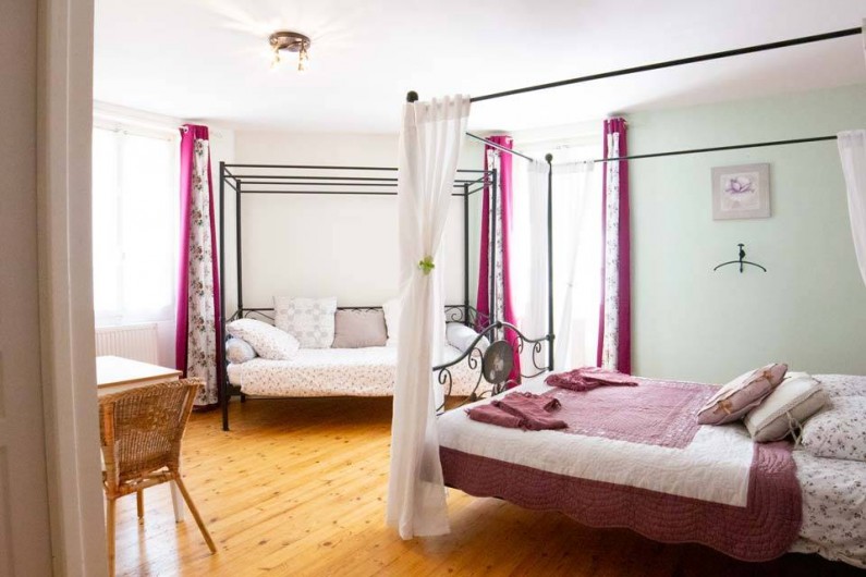 Location de vacances - Chambre d'hôtes à Senouillac - Chambre "Les croquants"