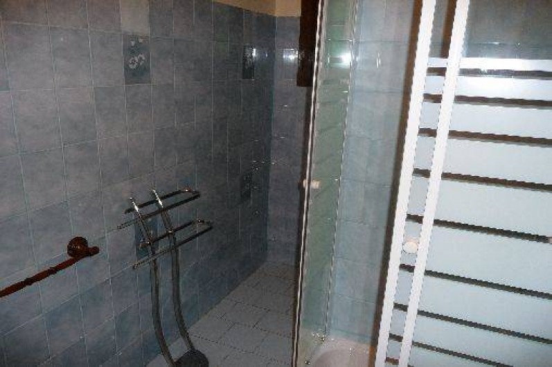 Location de vacances - Studio à Vidauban - salle de bain