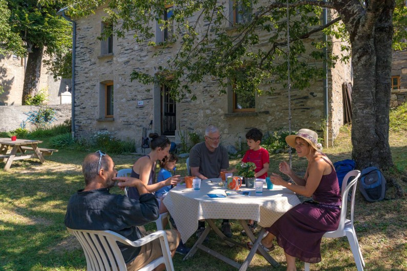 Location de vacances - Gîte à Ornon - Sur la terrasse