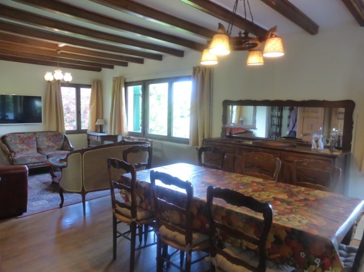 Location de vacances - Chalet à Combloux - Séjour côté salle à manger