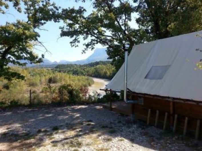 Location de vacances - Camping à Piégros-la-Clastre - Tente Trappeur équipée pour 8 pers en bord de Drôme au camping Les Chamberts.