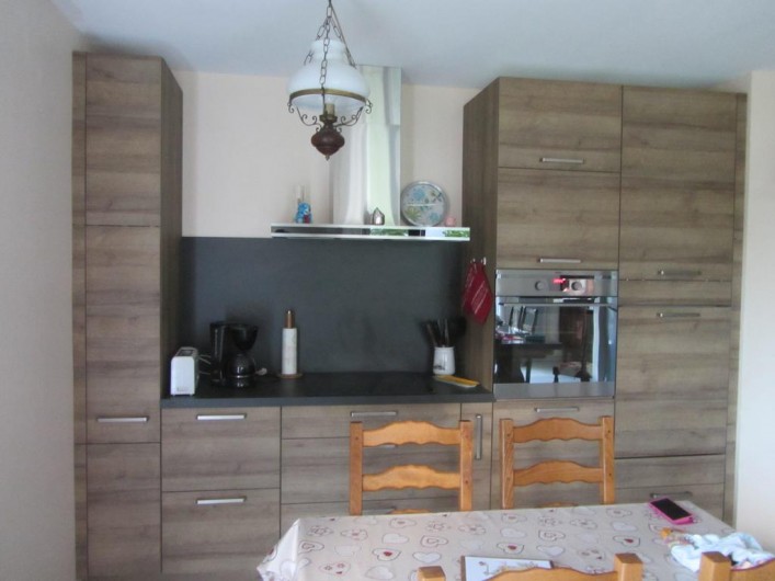 Location de vacances - Appartement à Faverges - cuisine complète
