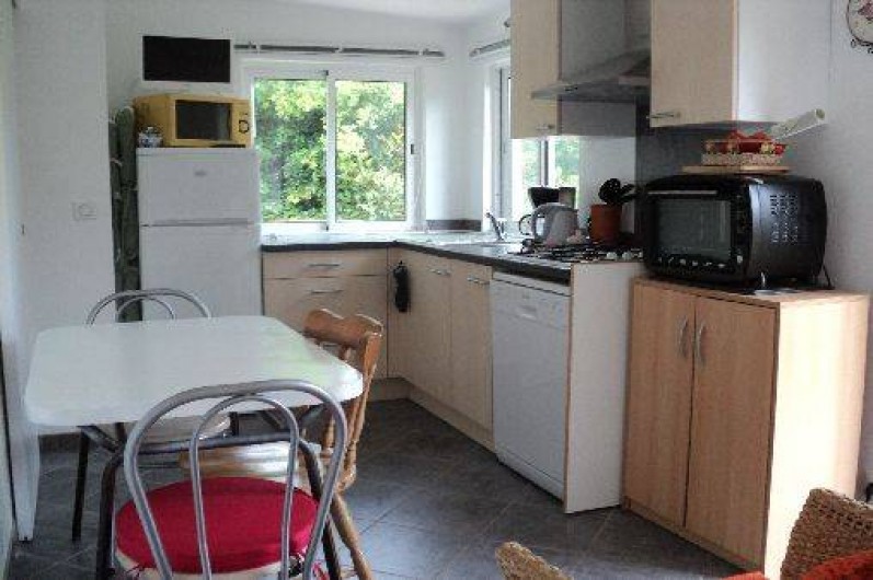 Location de vacances - Maison - Villa à Montauroux - cuisine  aménagée