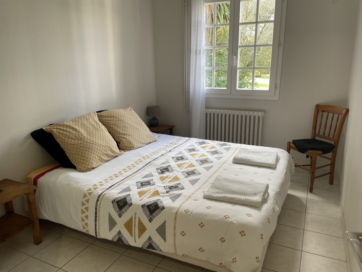 Location de vacances - Villa à Montpon-Ménestérol - CHAMBRE