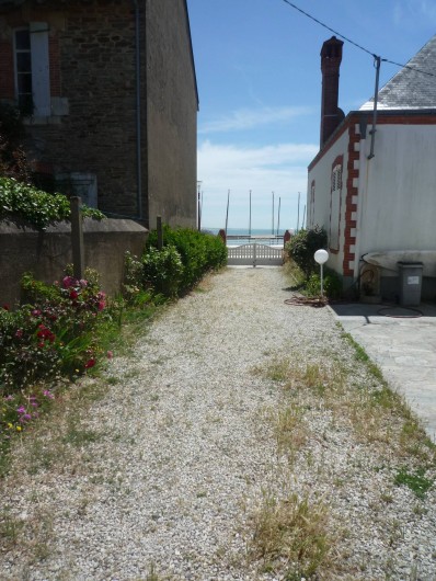 Location de vacances - Maison - Villa à Saint-Gilles-Croix-de-Vie - accès piéton plage de Boisvinet