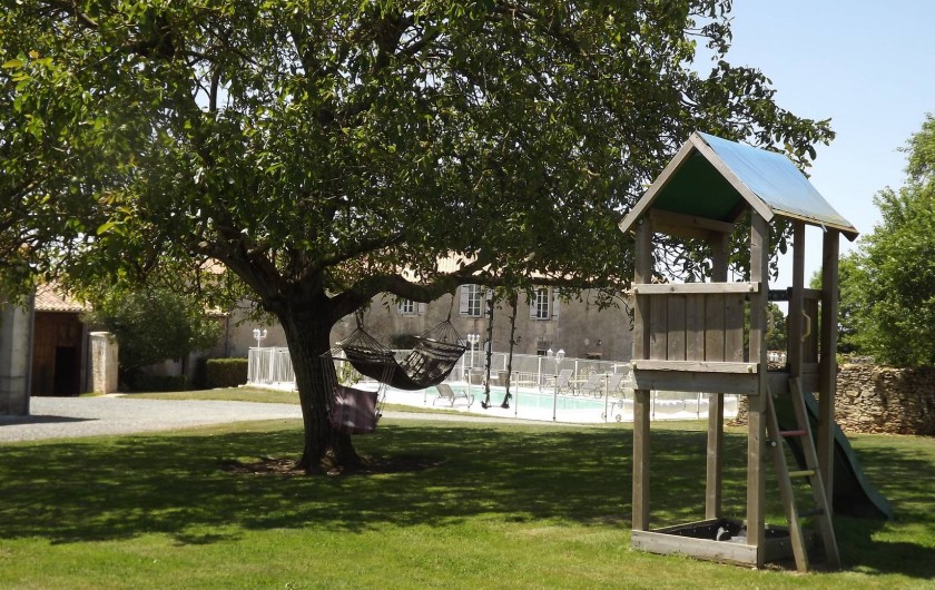 Location de vacances - Gîte à Xaintray - Espace jeux pour les enfants