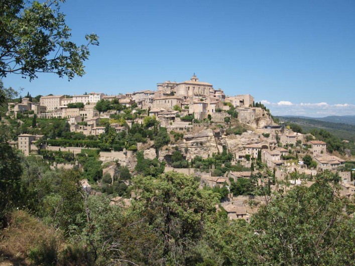 Location de vacances - Mas à Monteux - Le village de Gordes, parmi les plus beaux villages de France