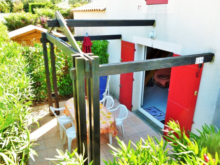Location de vacances - Maison - Villa à Vic-la-Gardiole - Maison avec 2 chambres à l'étage - la terrasse