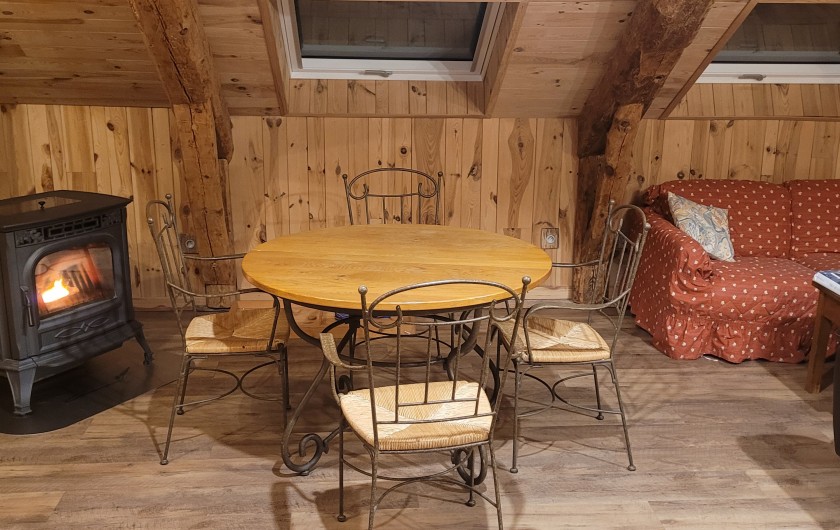Location de vacances - Gîte à La Panouse - Prés du poêle à granulés PG