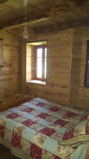 Location de vacances - Gîte à La Panouse - Chambre lit 140 PG