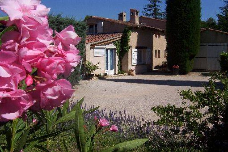 Location de vacances - Villa à La Cadière-d'Azur - PARKING FERME