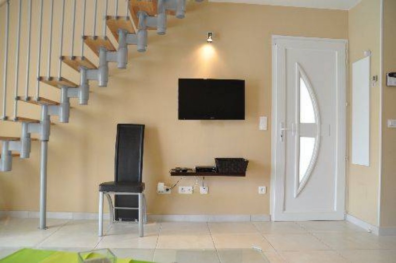 Location de vacances - Villa à Sainte-Lucie de Porto-Vecchio - ACCES MEZZANINE