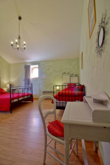 Location de vacances - Gîte à Labatut-Rivière - Chambre  Ayza