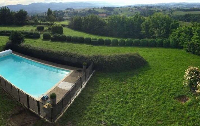 Location de vacances - Appartement à Trézioux - piscine