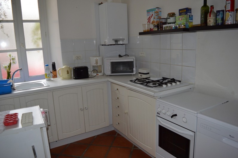 Location de vacances - Appartement à Trézioux - cuisine