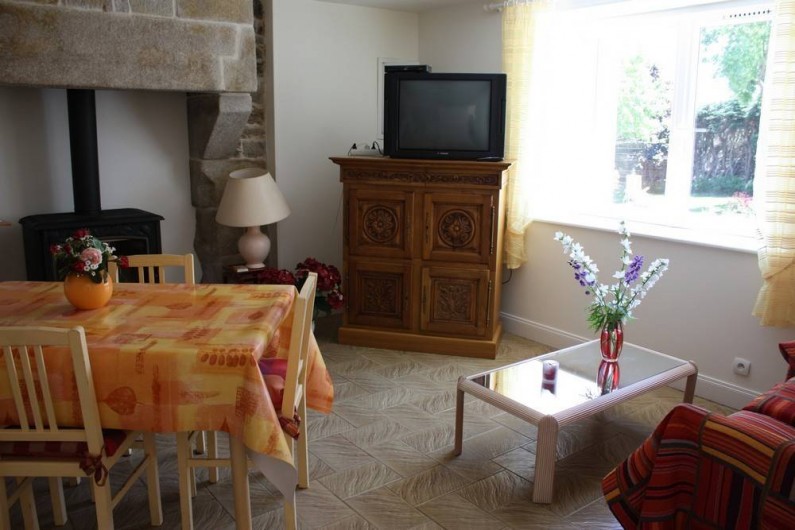 Location de vacances - Gîte à Saint-Pol-de-Léon - Séjour/salle-à-manger