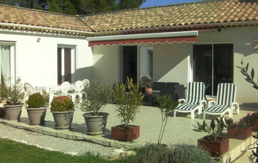 Location de vacances - Villa à Saint-Michel-l'Observatoire - Terrasse