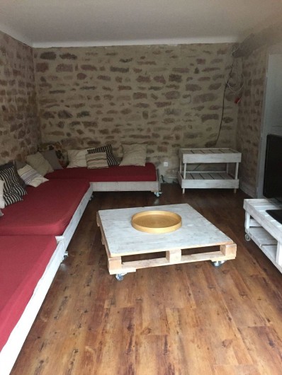 Location de vacances - Gîte à Brouvelieures - Salon TV partie MAISON