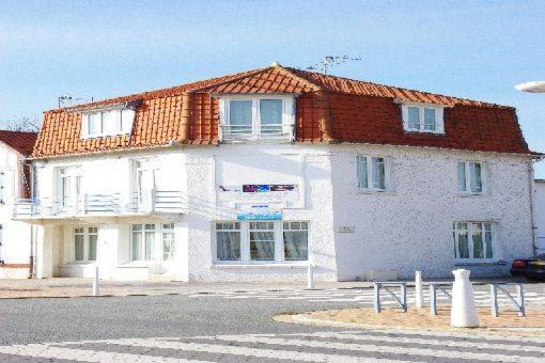 Location de vacances - Maison - Villa à Fort-Mahon-Plage - Vue extérieure au 352 av de la Plage