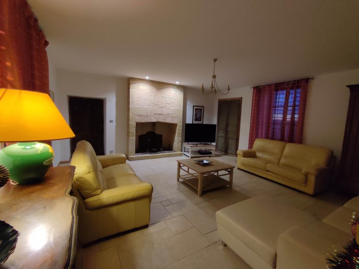 Location de vacances - Gîte à Saint-Médard-d'Excideuil - Séjour La Girouette