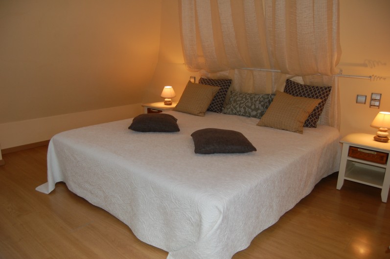 Location de vacances - Gîte à Saint-Médard-d'Excideuil - Chambre 4 gîte La Girouette