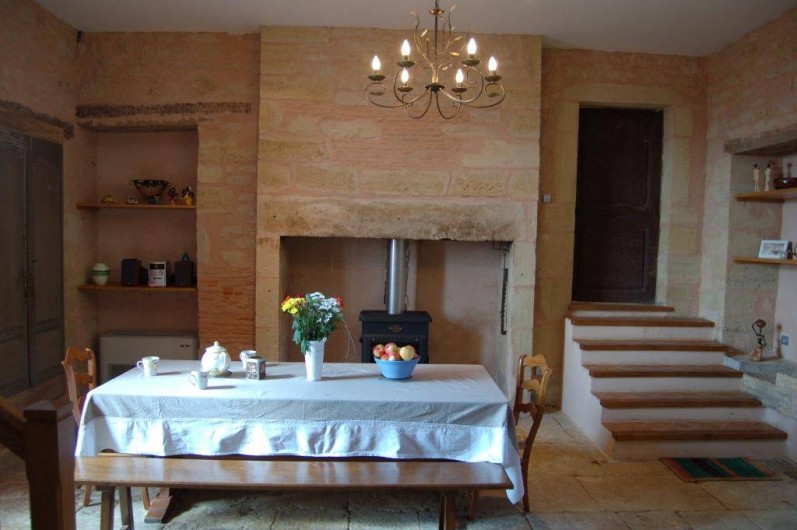 Location de vacances - Gîte à Saint-Médard-d'Excideuil - Petite salle à manger La Girouette