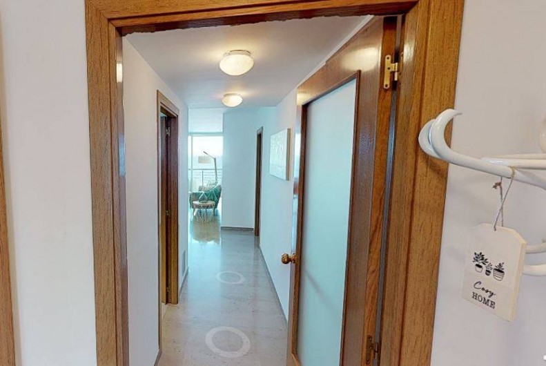 Location de vacances - Appartement à Sant Antoni de Calonge - vue du couloir