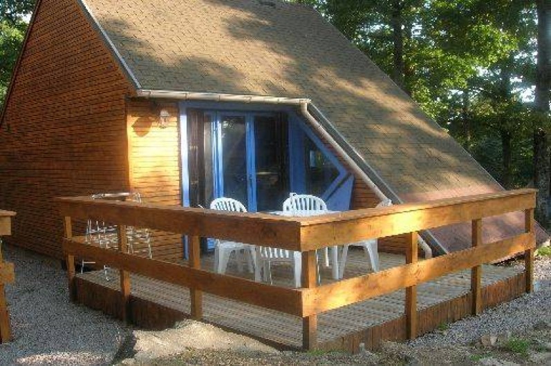 Location de vacances - Chalet à Champagnat - chalet ''confort'', pour 4/5 personnes : 88€ nuitée 550€ semaine.